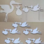 Decoratiune barza din lemn