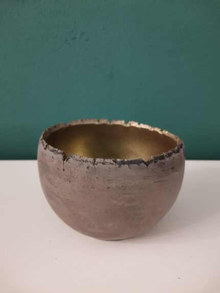 Vas ceramica cu aspect vintage 12 cm