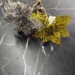 Floare decorativa cu glitter